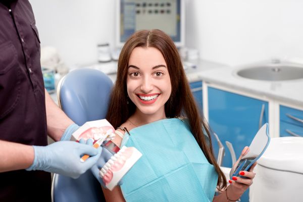 Cosmetic Dentist